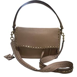 Authentic Valentino Garavani Rockstud leather bag.